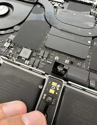 MacBook popravilo in servis prenosnikov Apple